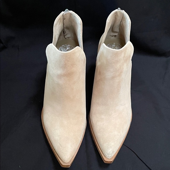 Elegant Cream Suede Women's Ankle Boots